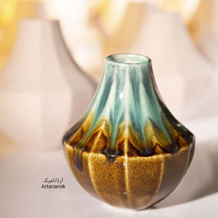 گلدان سرامیکی، گلدان کادویی و گلدان دکوری