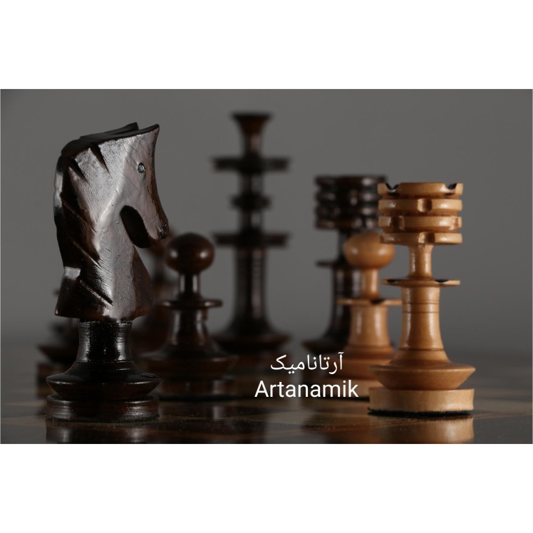مهره شطرنج چوبی