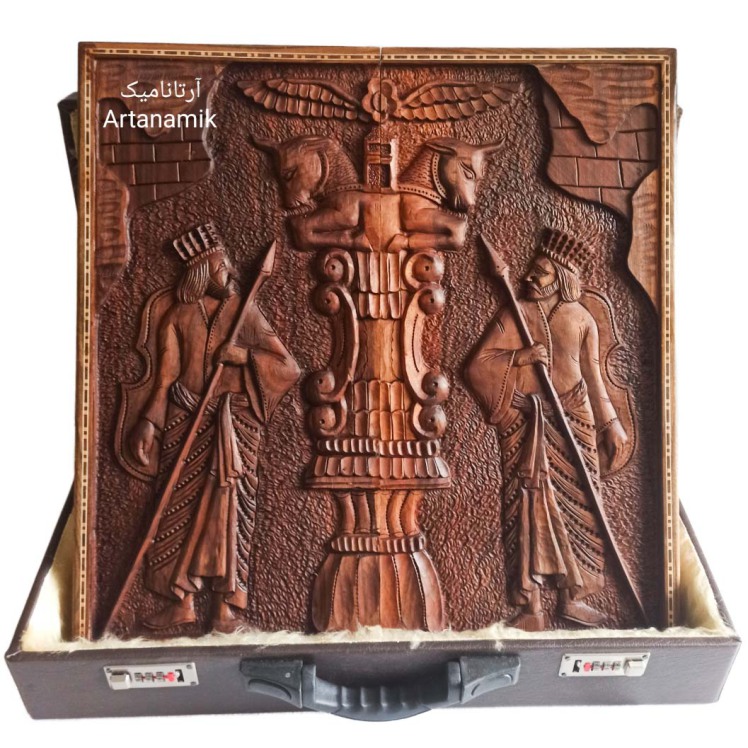تخته نرد منبت کاری طرح دو سرباز هخامنشی، تخته نرد کادویی و تخته نرد نفیس، ساخته شده از چوب گردو