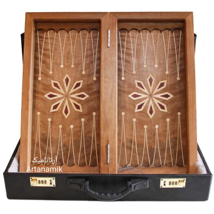 با بازی تخته نرد آشنا شوید!