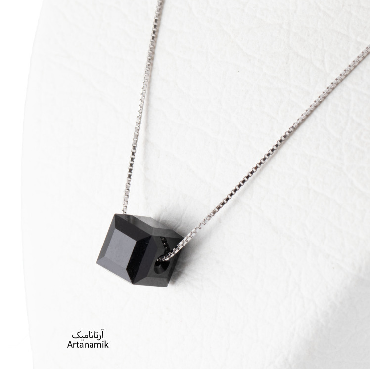 گردنبند زنانه و دخترانه نقره با سنگ سواروسکی اصل | آرتانامیک