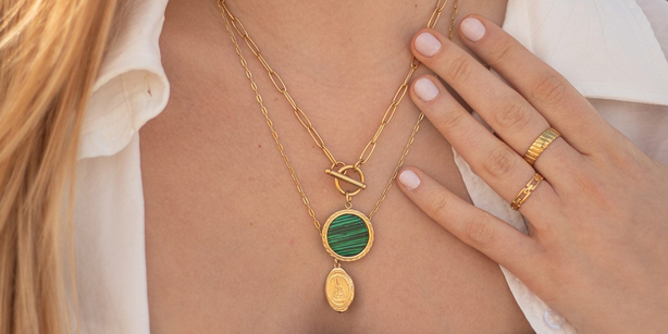 آشنایی با جنس بدلیجات خاص