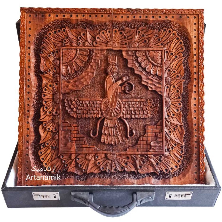 عوامل تعیین کننده قیمت تخته نرد